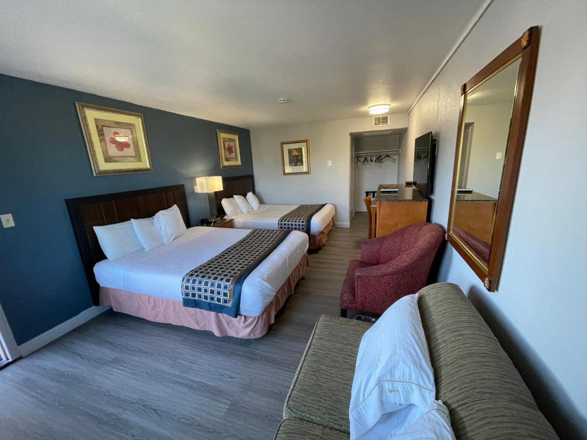 Pacific Inn Гроувър Бийч Екстериор снимка