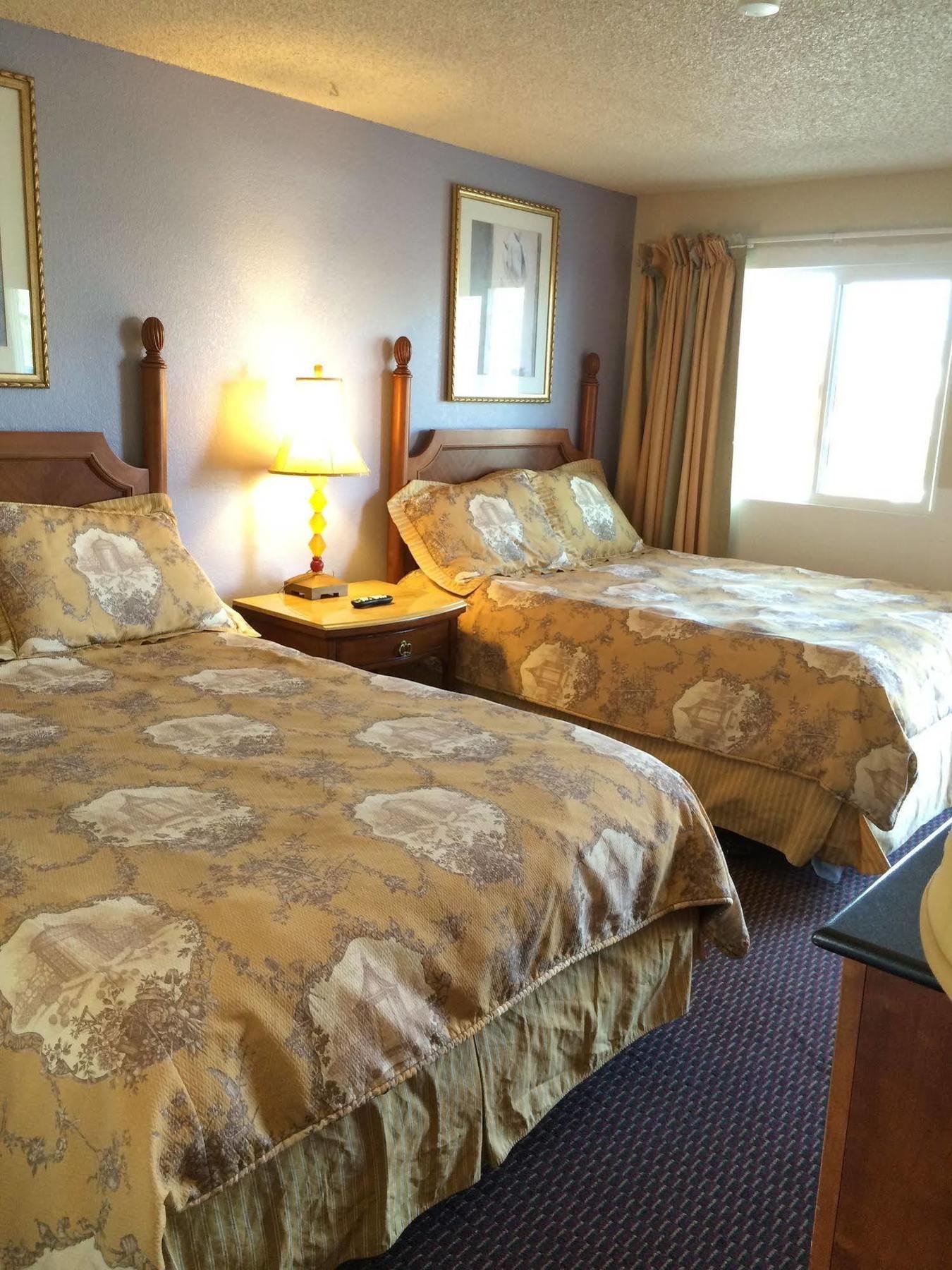 Pacific Inn Гроувър Бийч Екстериор снимка